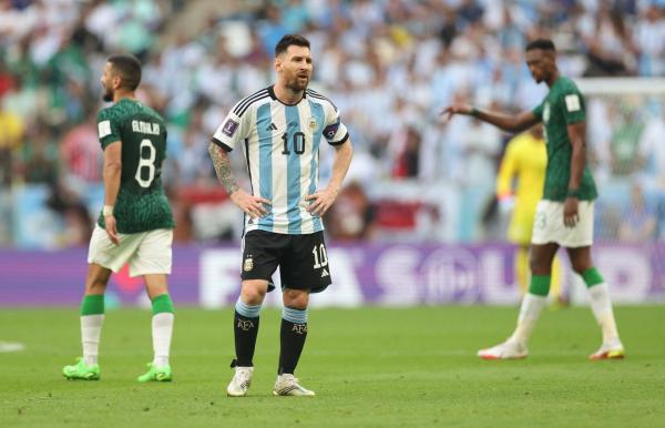 ميسي: مارادونا سيكون سعيداً جداً بتحطيم رقمه القياسي