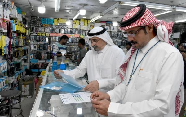 924 زيارة رقابية لـ«الموارد البشرية» تكشف 311 مخالفة