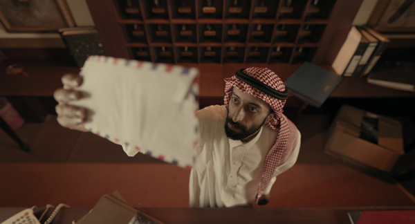 الشخصية الرئيسية في فيلم أغنية الغراب هي الوحيدة التي ليس لها أجندة في عالم ثقافي - اليوم