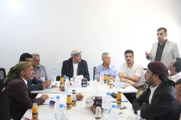 الوفد الحكومي تفقد مرافق صحية نفذتها المملكة والإمارات في المخا - اليوم
