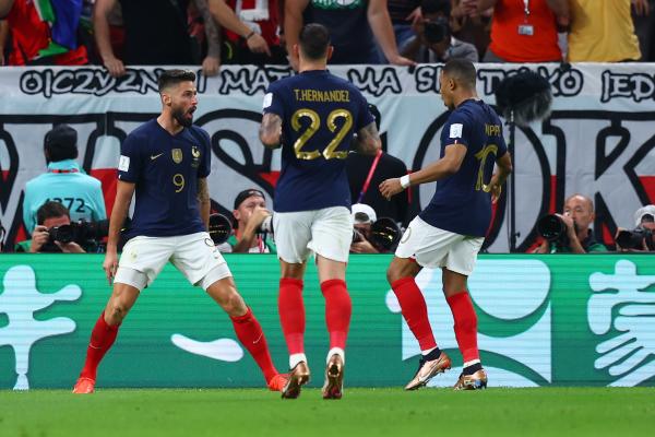 صور مباراة فرنسا وبولندا في كأس العالم 2022