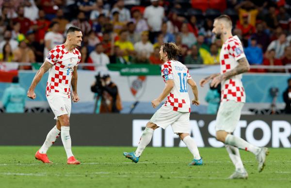 التشكيل الرسمي لمباراة كرواتيا واليابان في كأس العالم 2022