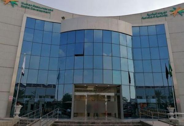 وزارة الموارد البشرية تدعم منح كبار السن بطاقة 'موسم الرياض'