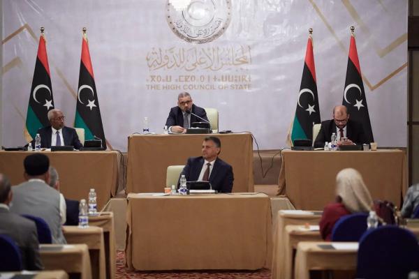 لحين إلغائها.. «الدستورية» تعلق تواصل «الدولة والنواب» الليبيين