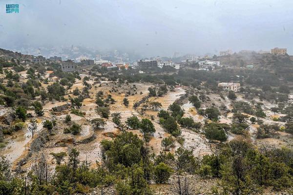 أمطار على منطقة الباحة وضواحيها