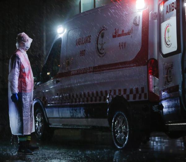 الهلال الأحمر يرفع جاهزيته تزامنا مع الحالة المطرية بجدة 