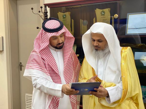 تناول اللقاء جهود وعمل فرع الرئاسة العامة بالمنطقة الشرقية - اليوم
