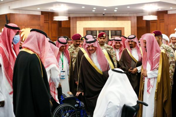 أمير الشرقية في مجلس 'الإثنينية': العمل التطوعي سمة لأبناء الوطن تدعمه القيادة الحكيمة