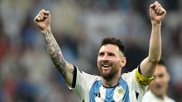 بسبب ميسي.. جماهير ريال مدريد تفتح النار على 'الطفل المعجزة'