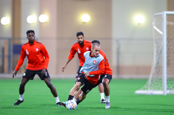 بهدف ميتريتا.. الرائد يتسبب في رقم سلبي لنادي النصر