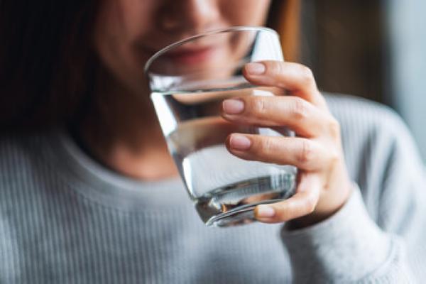 الماء هو العنصر الأساسي في صيام الـ7 أيام - مشاع إبداعي