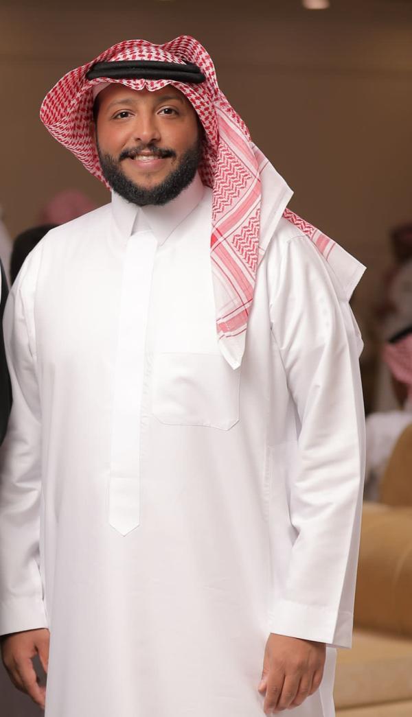 المواطن محمد عبد العزيز - اليوم