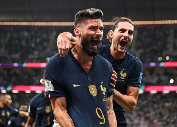 منتخب فرنسا يحسم معركة 'فيروس الإبل' قبل نهائي كأس العالم