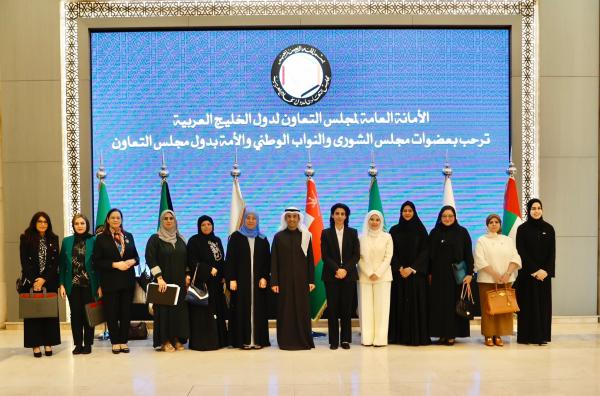 الحجرف يؤكد دور المؤسسات التشريعية في دعم مسيرة 'التعاون'