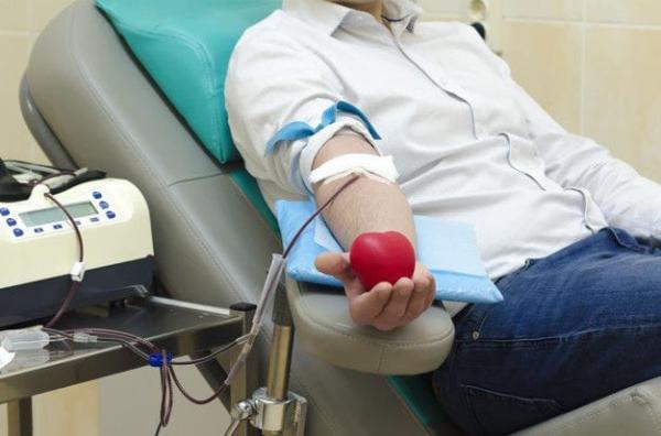5 عوامل مهمة أثناء التبرع بالدم تبدأ بالعمر
