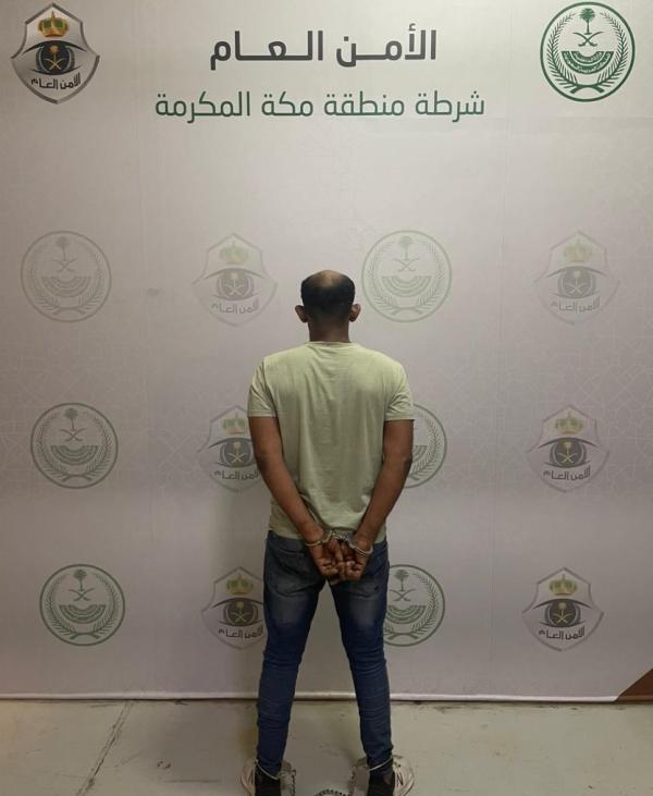 تسبب في وفاة السائق.. ضبط مواطن أشعل النار على مركبة في جدة