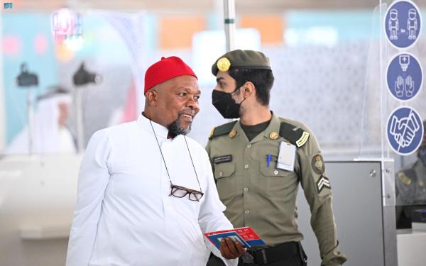 في نوفمبر.. مطار الأمير محمد بن عبد العزيز الأقل شكاوى