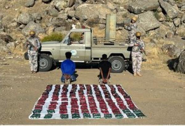 بحوزتهما الحشيش المخدر.. حرس الحدود بعسير يقبض على مخالفين إثيوبيين