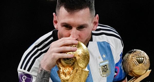 صورة ميسي في كأس العالم FIFA قطر 2022 الأكثر إعجابًا في تاريخ إنستجرام