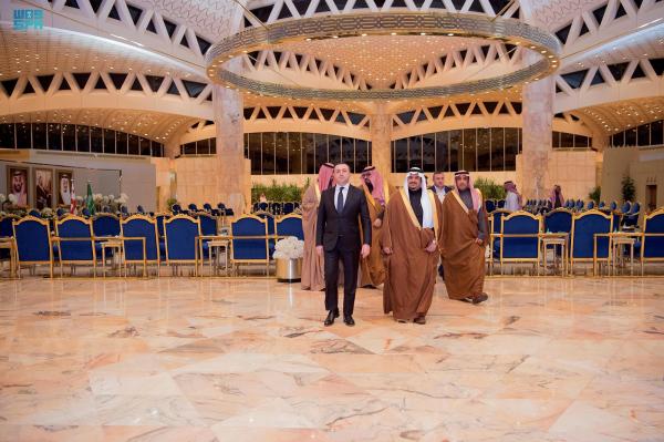 رئيس وزراء جورجيا يصل إلى الرياض