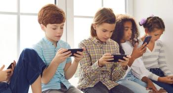 الهواتف أكثر الهدايا شيوعًا للمراهقين في العام الجديد 