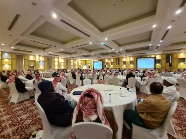مشاركة رؤساء القطاعات ومنسوبي الموارد البشرية - اليوم 