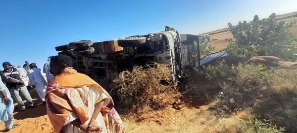 الحادث وقع بسبب انحراف الحافلة عن الطريق- اليوم