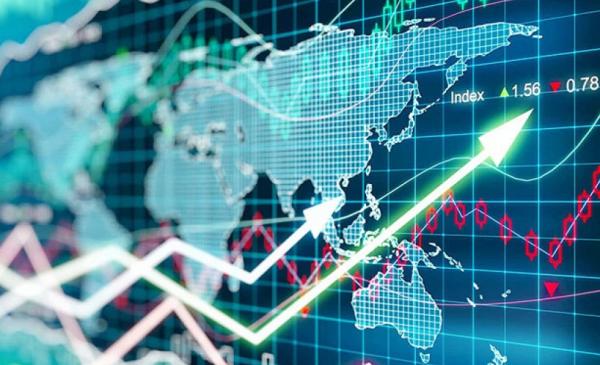 3 عوامل تدعم موقف أكثر تفاؤلاً بشأن أداء الاقتصاد العالمي في 2023