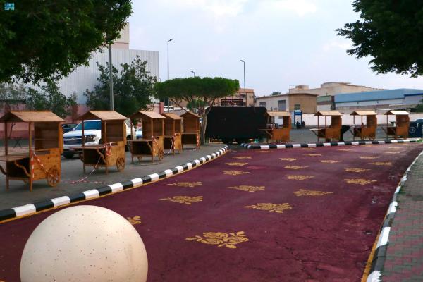 المتاجر المتنقلة تعزز الشراكة مع القطاع الخاص وتحد من الآثار السلبية في الشوارع- واس