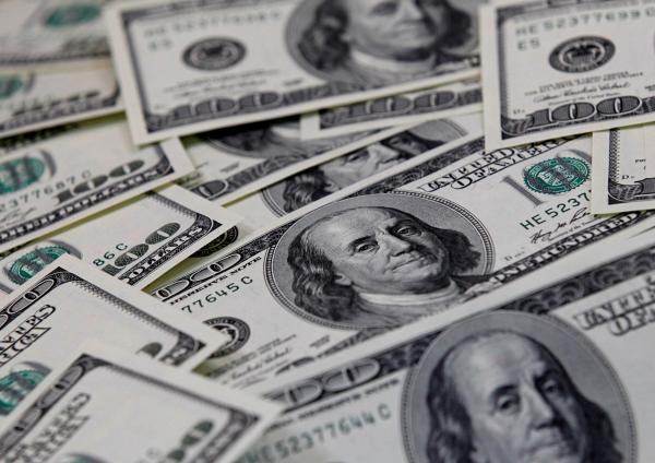 الأعلى منذ 7 سنوات.. الدولار يقفز 8.6% خلال 2022