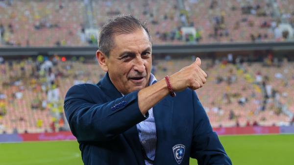 دوري روشن.. دياز يُعلن تشكيل الهلال لمباراة ضمك