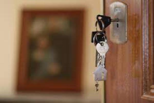 السكن في بيئة مستقرة يعتبر من شواغل الصحة العامة - مشاع إبداعي