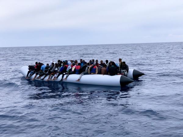 في أسبوع.. إنقاذ 1088 مهاجرا قبالة السواحل الليبية