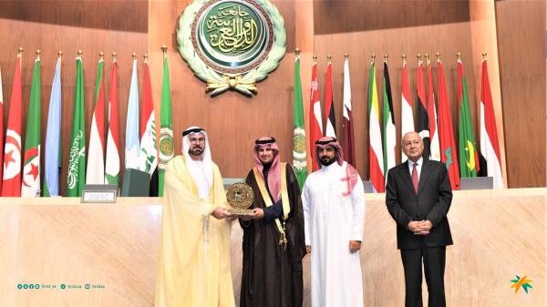 'الموارد البشرية' تُحقق جائزة التميز الحكومي العربي