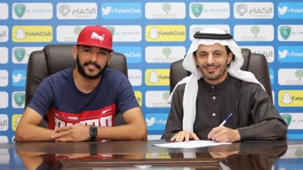 رسميًا.. الباطن يتعاقد مع لاعب الفتح عبدالله اليوسف