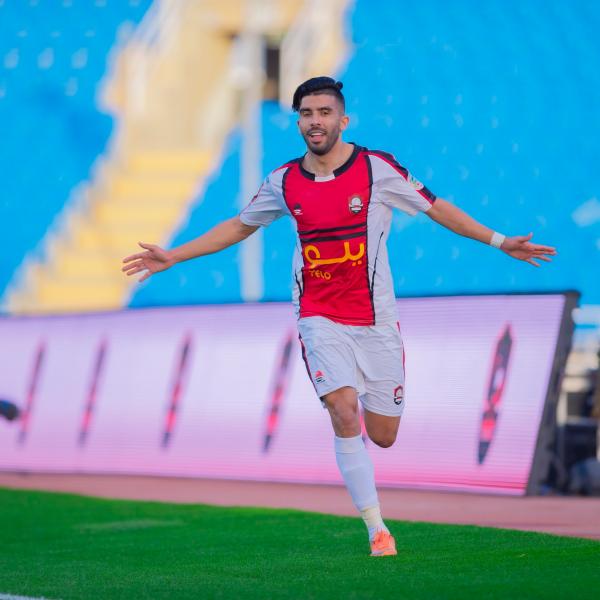 رسميًا.. الرائد يُعلن غياب نجمه أمام الهلال
