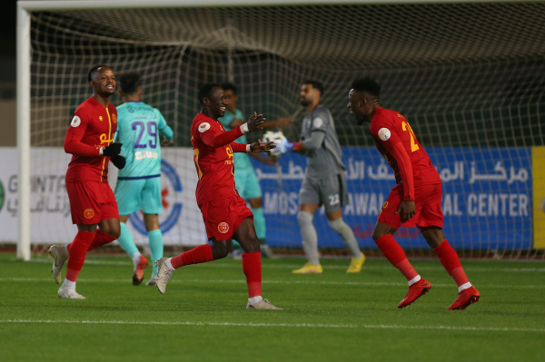 تعثر جديد.. الأهلي يتعادل مع القادسية في دوري يلو