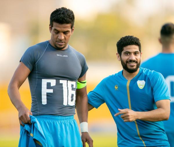 الهلال ينقل يوسف السالم بطائرة اخلاء طبي خاصة