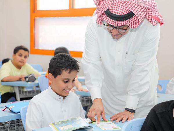 يمكن استخراج شهادة بدل فاقد للمرحلة الابتدائية أو لأي مرحلة دراسية - مشاع إبداعي