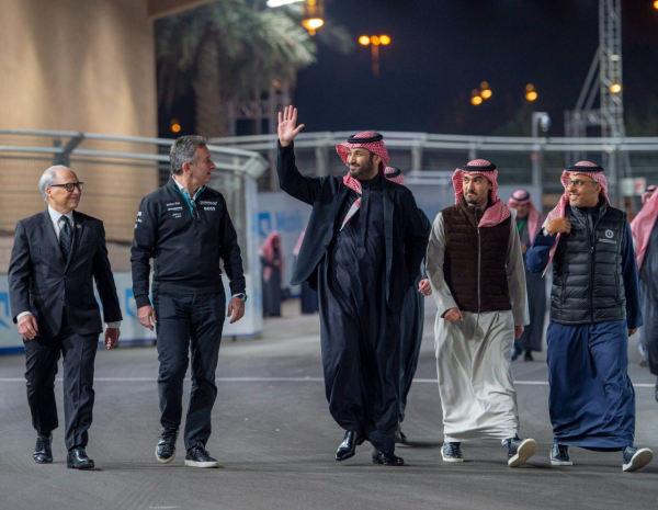 سمو ولي العهد يشهد سباق فورمولا إي الدرعية 2023