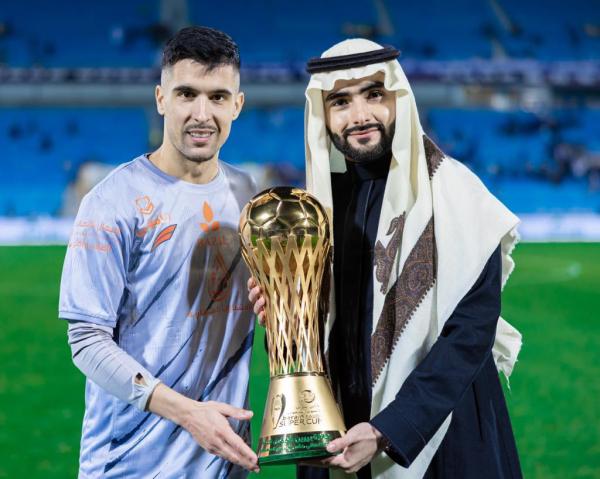 الفيحاء يُعلن سبب غياب محترفه أمام ضمك