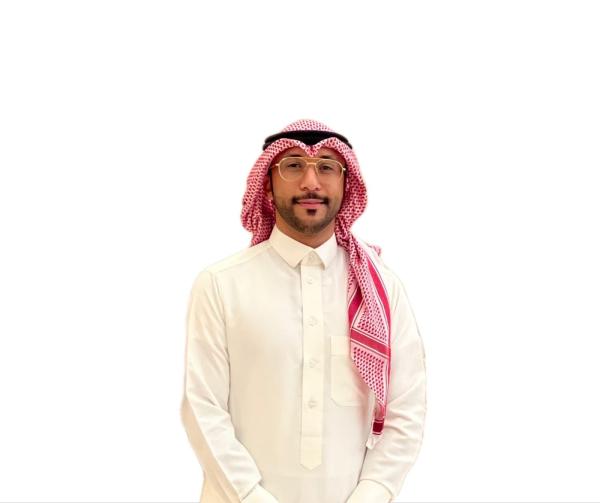 خبير يوضح كيفية تحقيق بيئة العمل الإيجابية