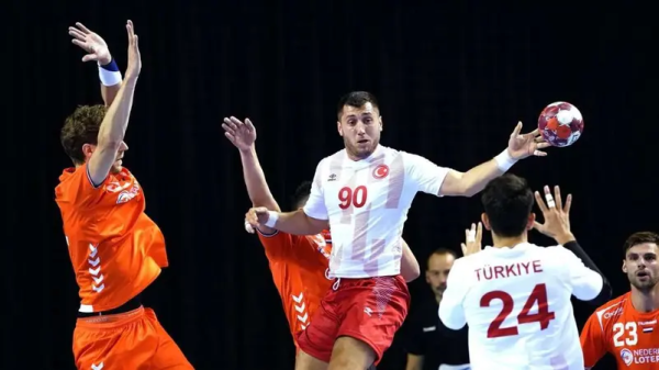 وفاة قائد المنتخب التركي لكرة اليد خلال الزلزال