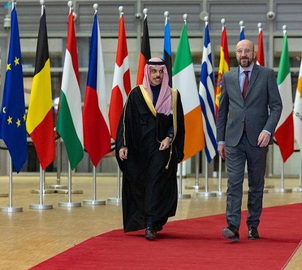وزير الخارجية يلتقي رئيس المجلس الأوروبي