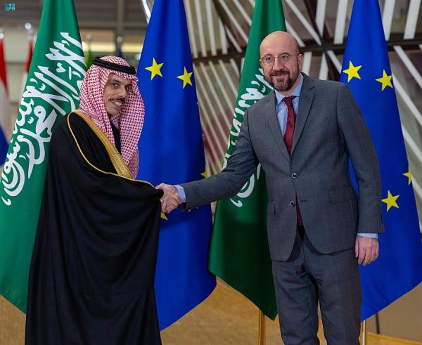 وزير الخارجية يلتقي رئيس المجلس الأوروبي