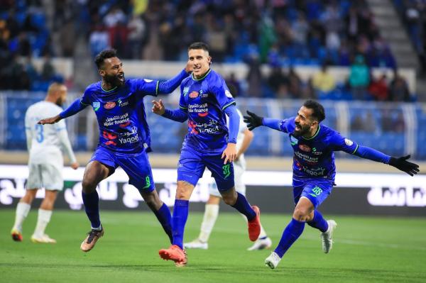 دوري روشن.. الفتح يفوز بثنائية أمام الباطن
