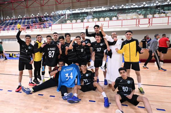 4 أندية.. تشعل أجواء 