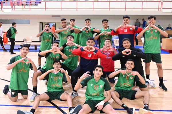 4 أندية.. تشعل أجواء 