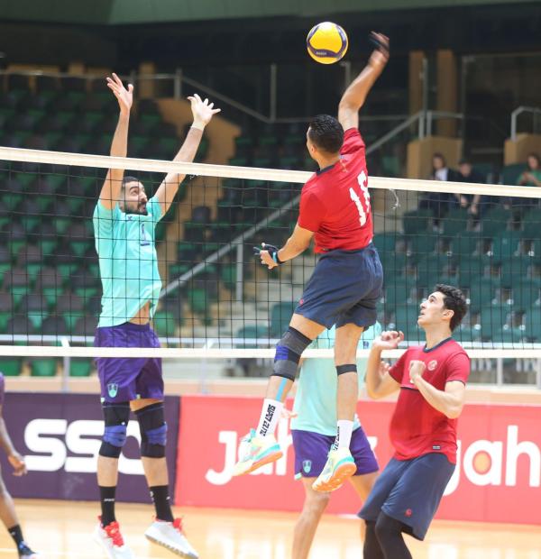 الأهلي يهدد الوحدة .. والخليج يخشى الاتحاد