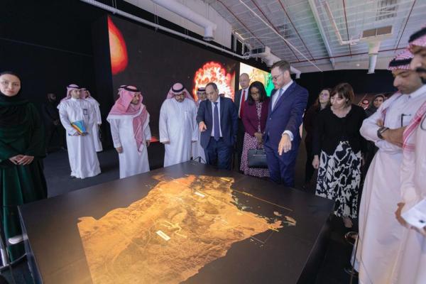 مناقشة الإنجازات الكبرى التي تشهدها المملكة - اليوم